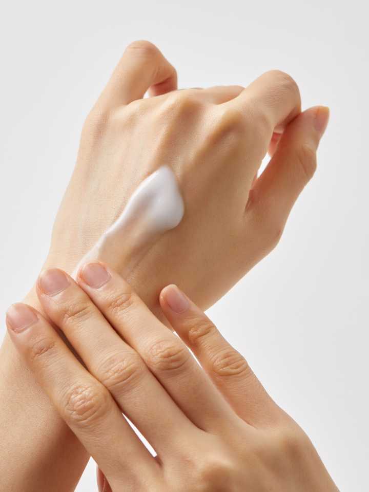 Hycaronic Ultra Low molecule Lotion (Hyaluronik Ultra Düşük Moleküllü Losyon)