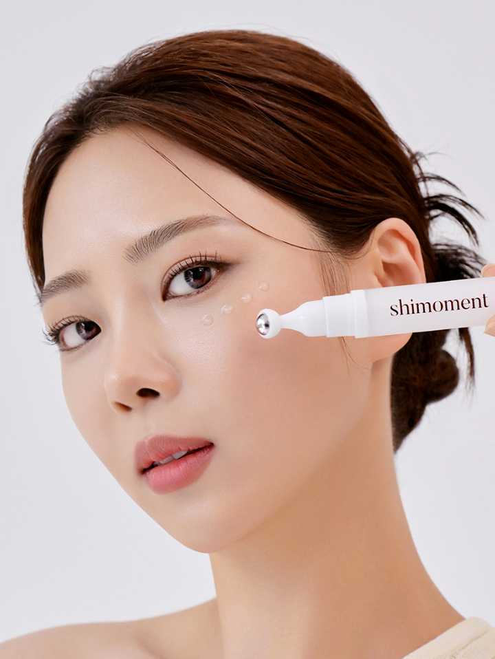 Eye Lifting Roller Serum (Sıkılaştırıcı Silindir Göz Serumu)