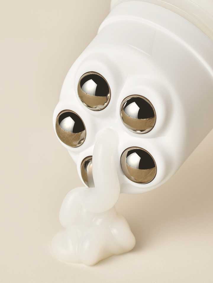 Shimoment V-Lifting Roller Cream (V-Hat Sıkılaştırıcı Silindir Kremi)